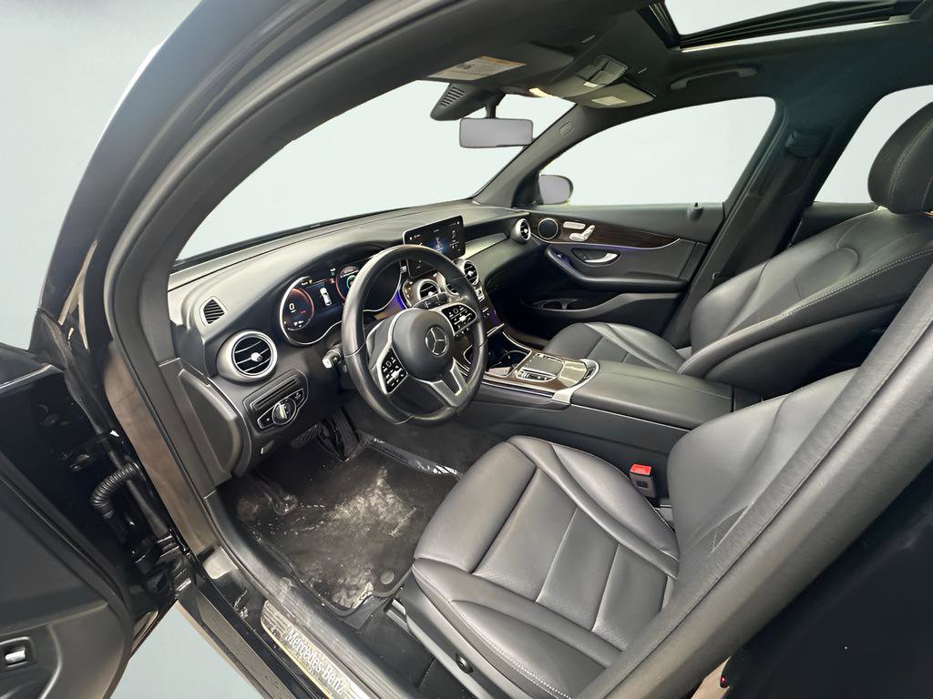 Used 2020 Mercedes-Benz GLC 300 4MATIC Coupe image 13