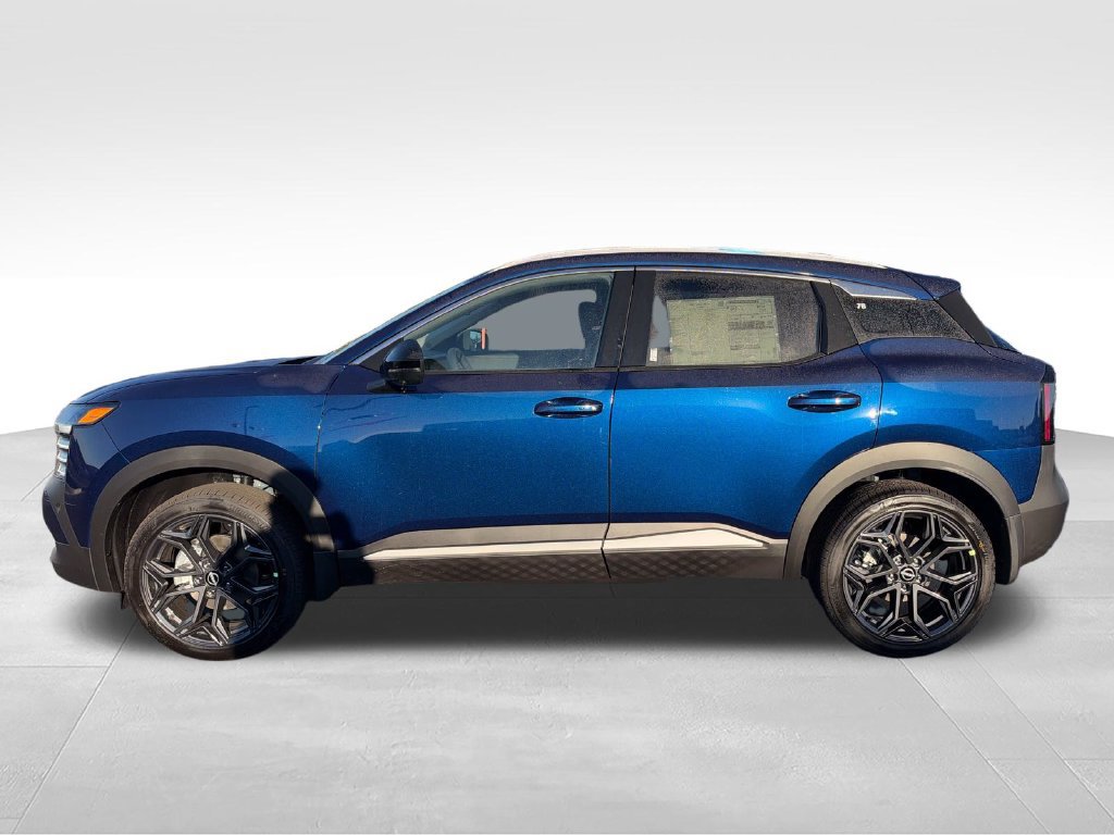 New 2027 Nissan Kicks SR w/ SR Premium Package AWD/4WD image 2