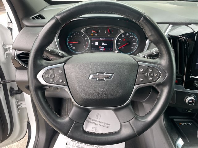 Used 2023 Chevrolet Traverse RS AWD/4WD image 25