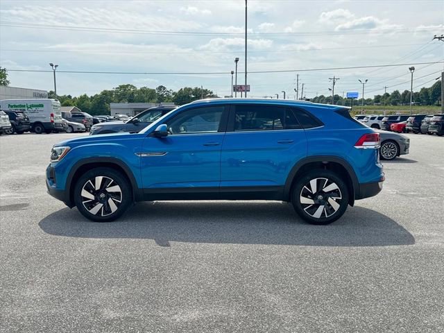Used 2024 Volkswagen Atlas Cross Sport SE AWD/4WD image 6