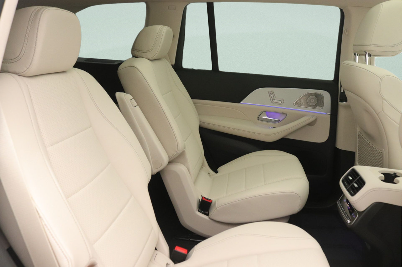 New 2026 Mercedes-Benz GLS 450 4MATIC image 8