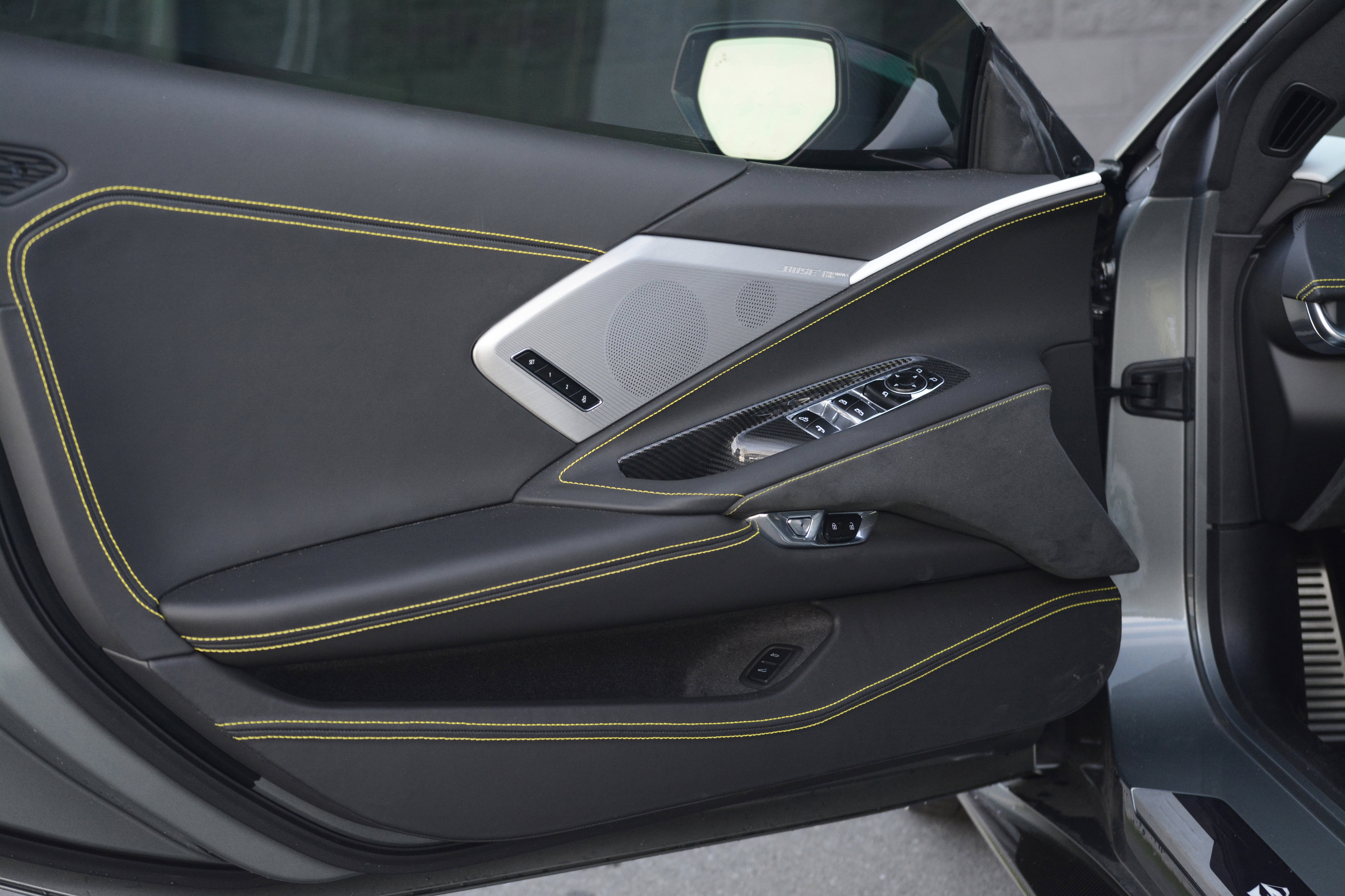 Used 2022 Chevrolet Corvette Stingray Premium Conv image 12