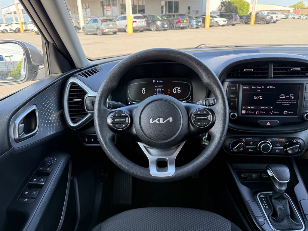 Used 2024 Kia Soul LX w/ Option Group 015 FWD image 19