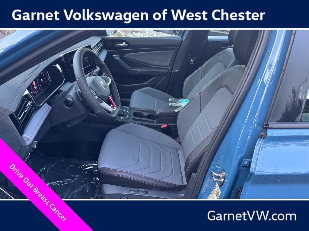 New 2026 Volkswagen Jetta GLI Autobahn FWD image 10