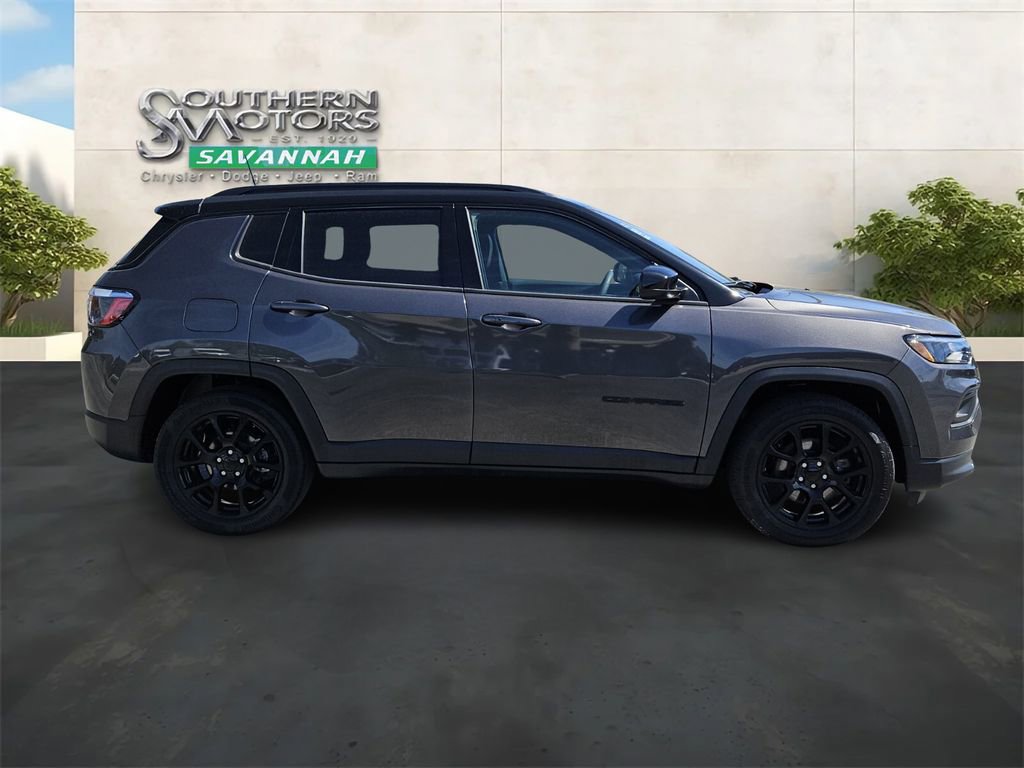 Used 2022 Jeep Compass Altitude image 6