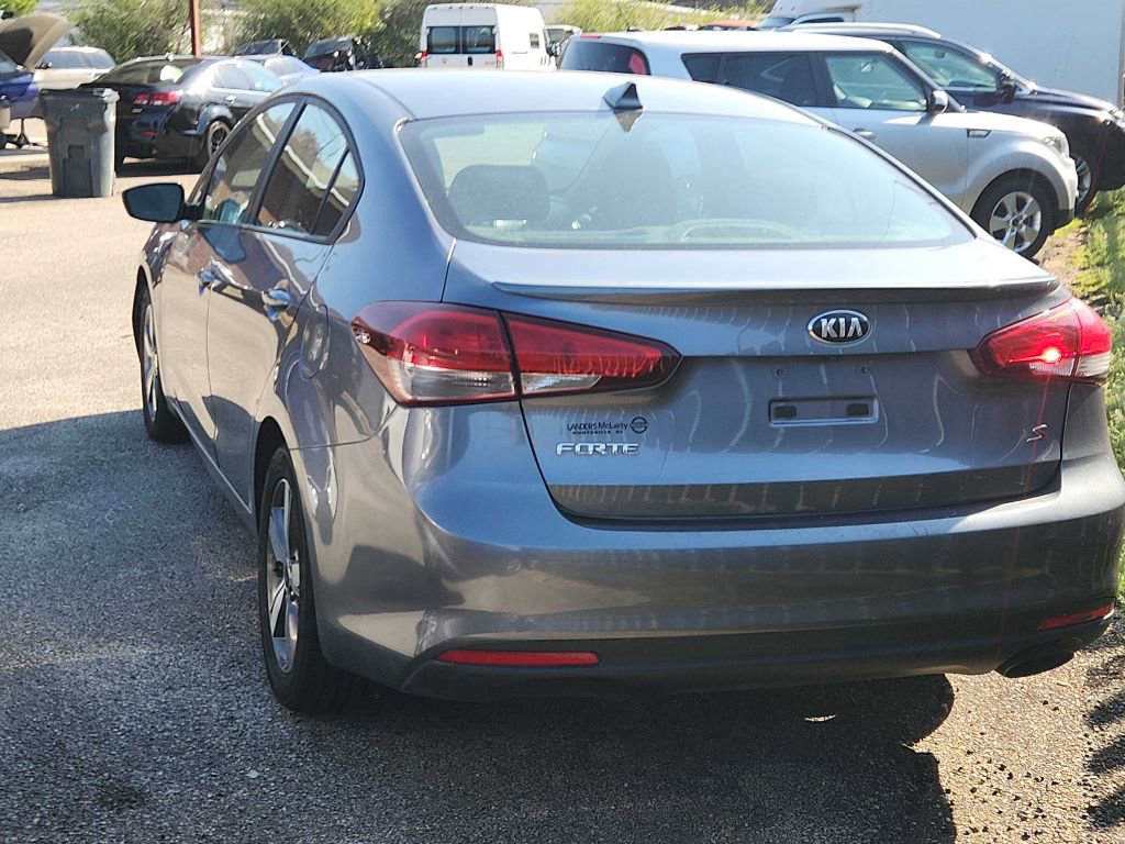Used 2018 Kia Forte S image 3