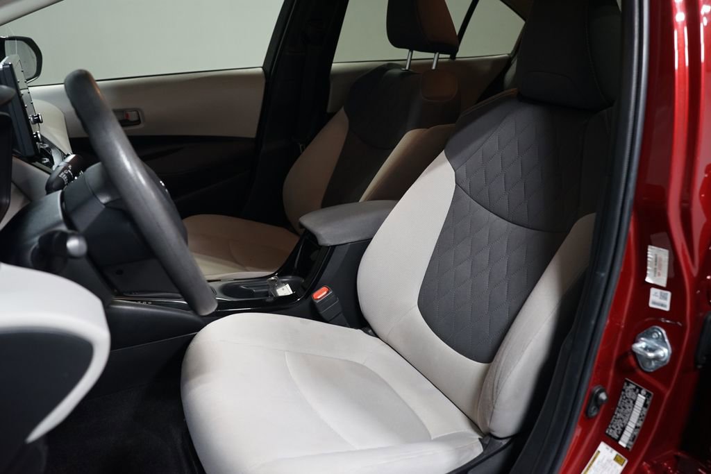 Certified 2022 Toyota Corolla LE image 26