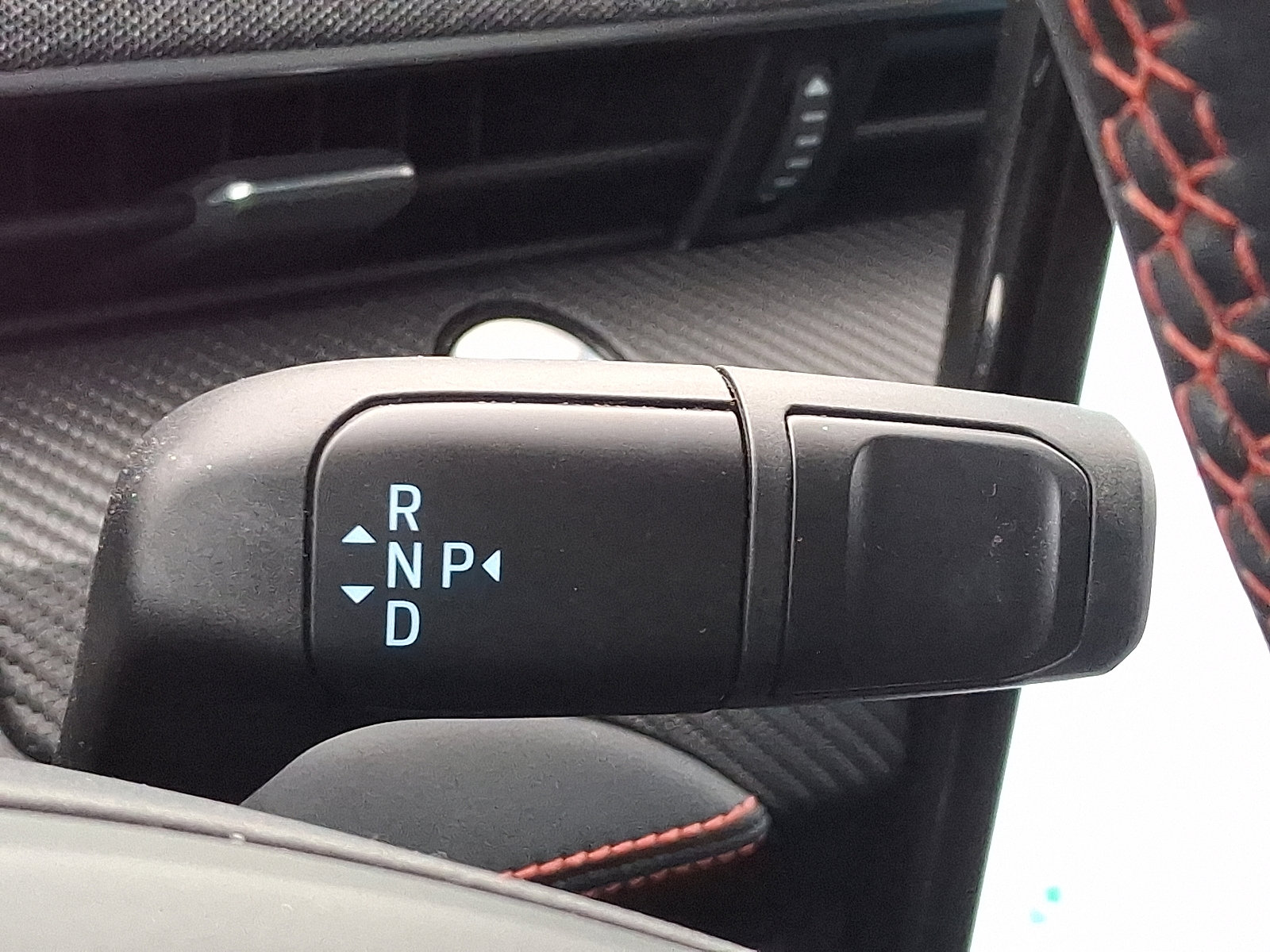 Certified 2025 Ford Mustang Mach-E Premium w/ Sport Appearance Package image 15