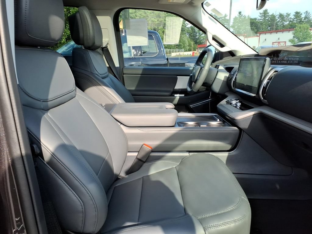 New 2027 Ford Expedition Max Active AWD/4WD image 10