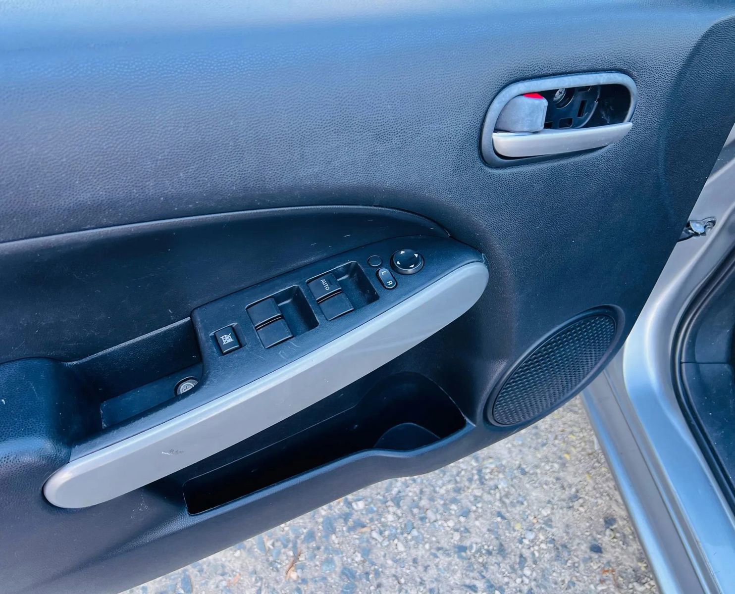 Used 2012 MAZDA MAZDA2 Sport image 23