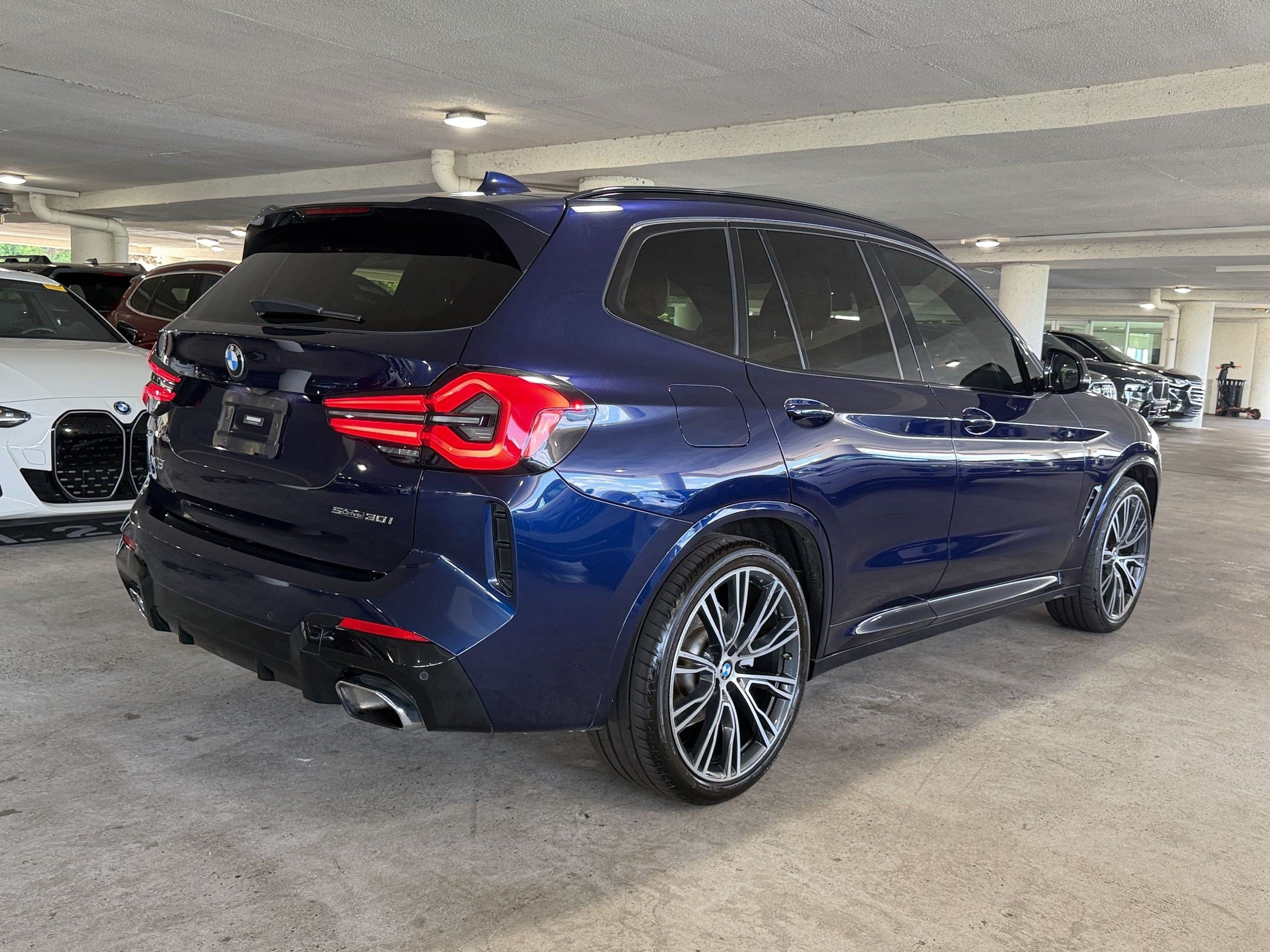 Used 2022 BMW X3 sDrive30i w/ M Sport Package 2 RWD image 7