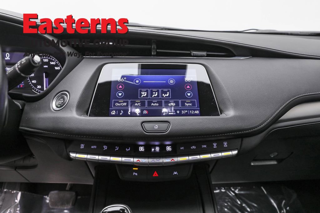 Used 2023 Cadillac XT4 Premium Luxury image 12