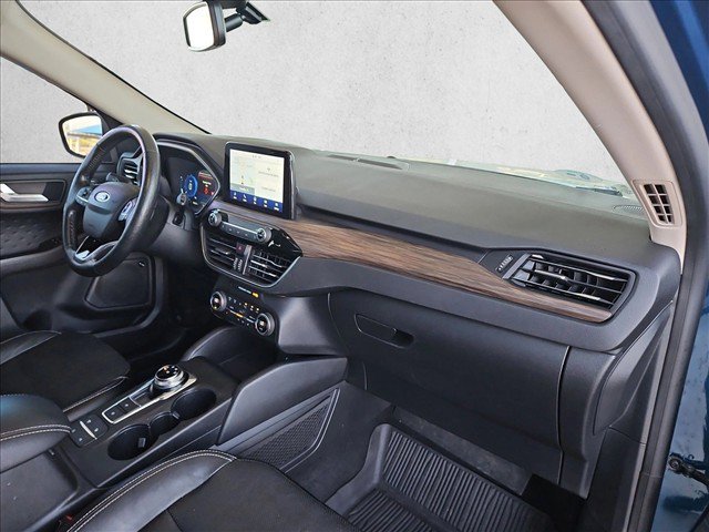 Used 2020 Ford Escape Titanium AWD/4WD image 23
