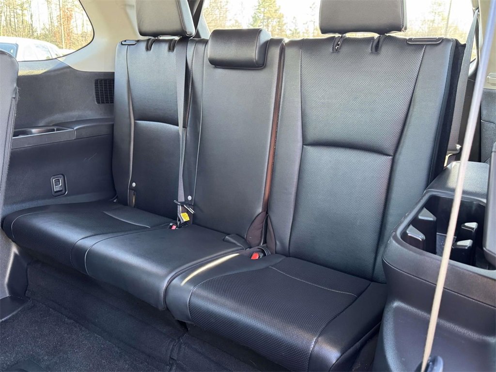 Used 2025 Toyota Grand Highlander XLE image 16