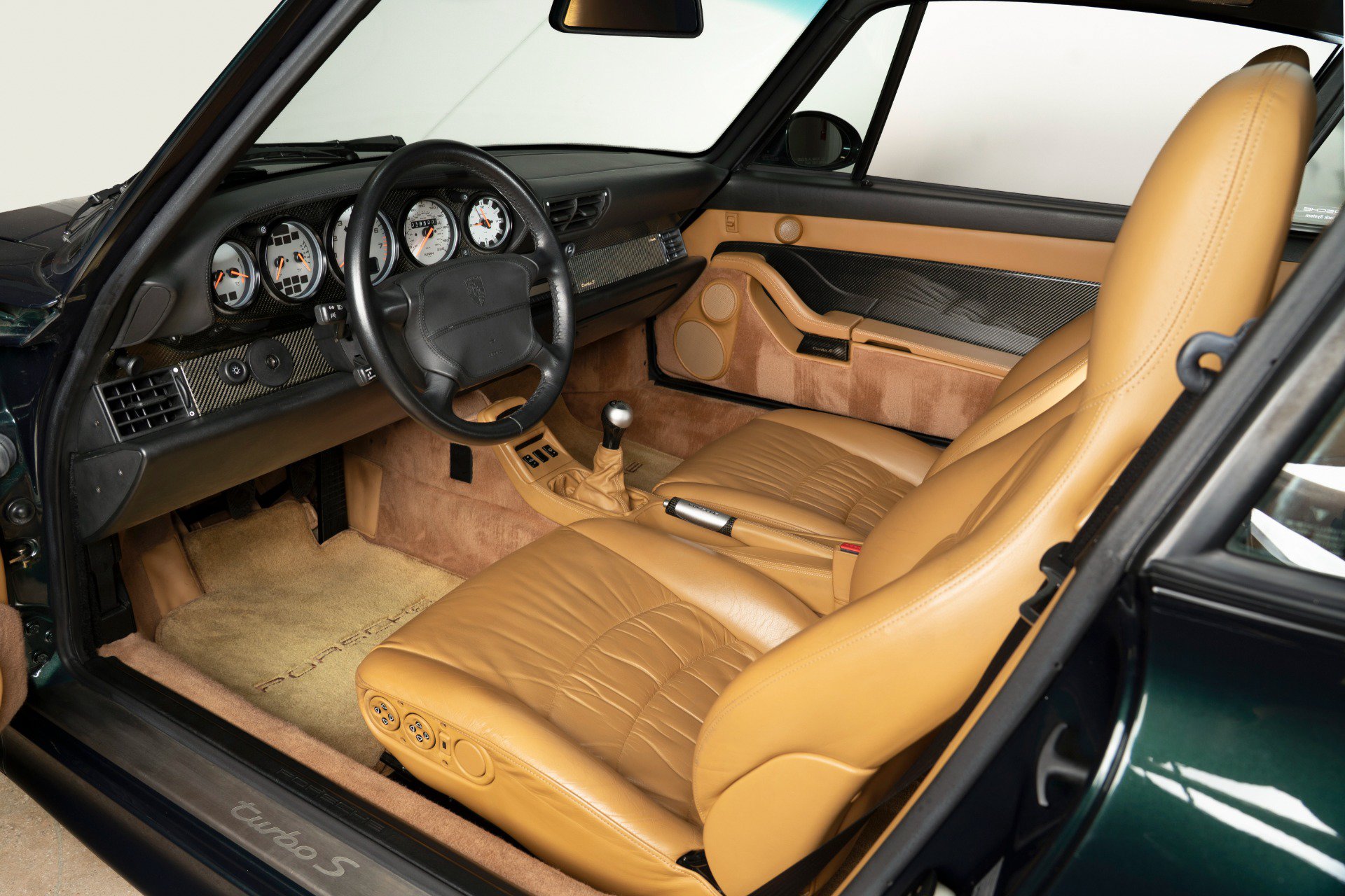 Used 1997 Porsche 911 Turbo S AWD/4WD image 15