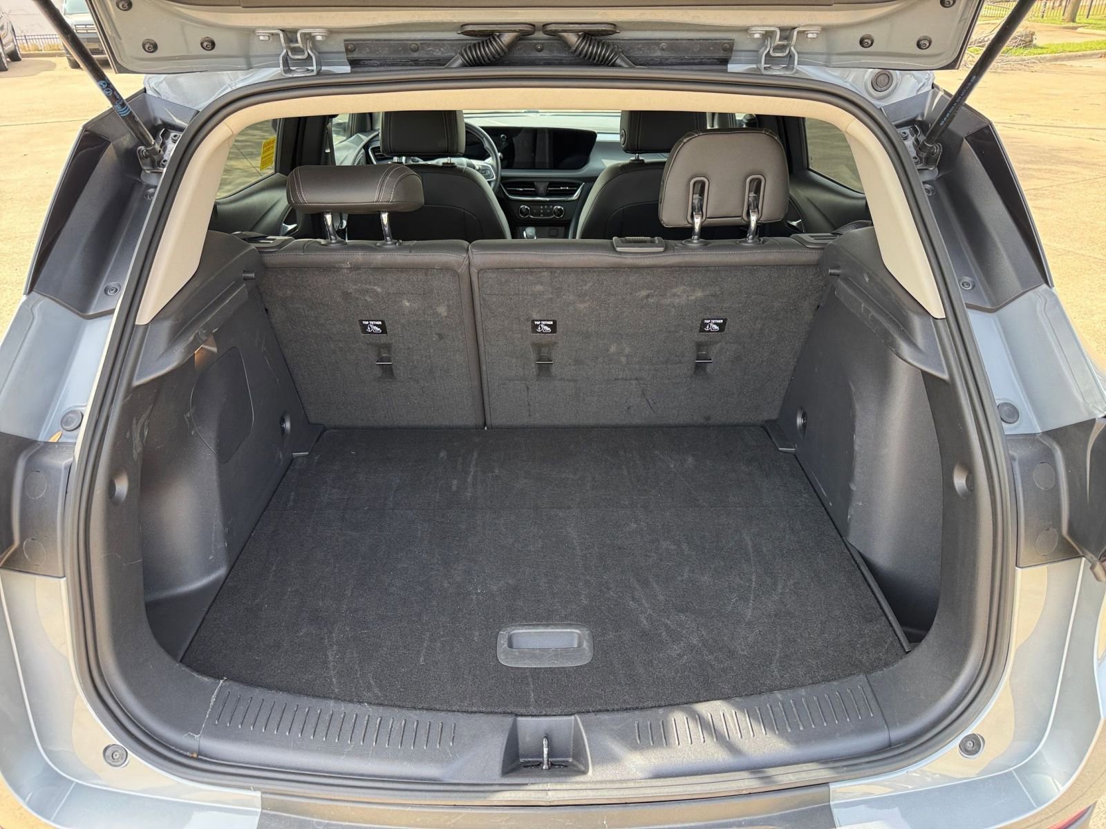 Used 2025 Buick Encore GX Preferred image 32