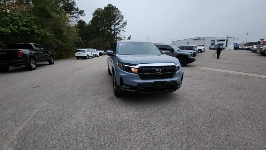 Used 2025 Honda Ridgeline RTL image 8