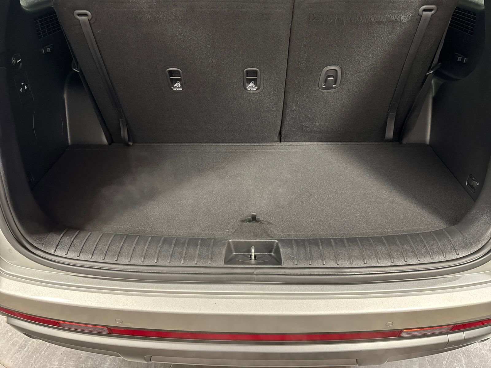 Used 2023 Hyundai Palisade SEL image 24