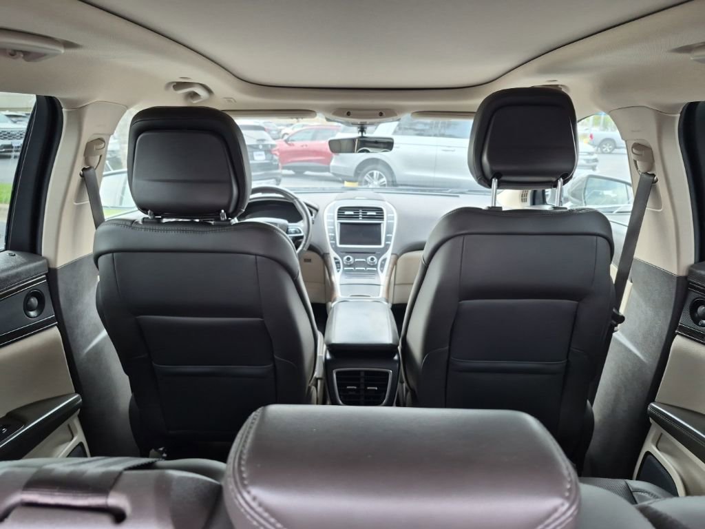 Used 2020 Lincoln Nautilus Reserve w/ Cargo Utility Package image 15