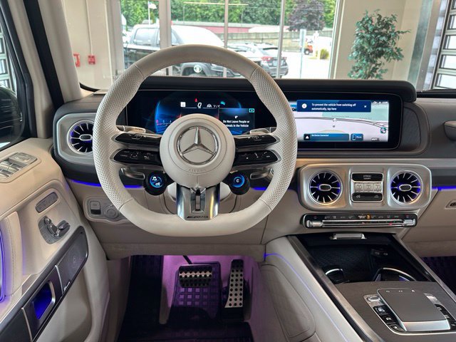 Used 2025 Mercedes-Benz G 63 AMG 4MATIC image 2
