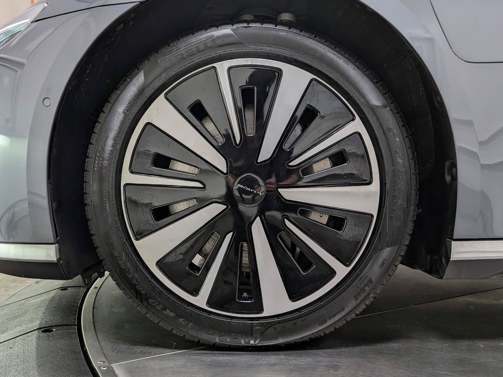 Used 2024 Lucid Air Grand Touring AWD/4WD image 12
