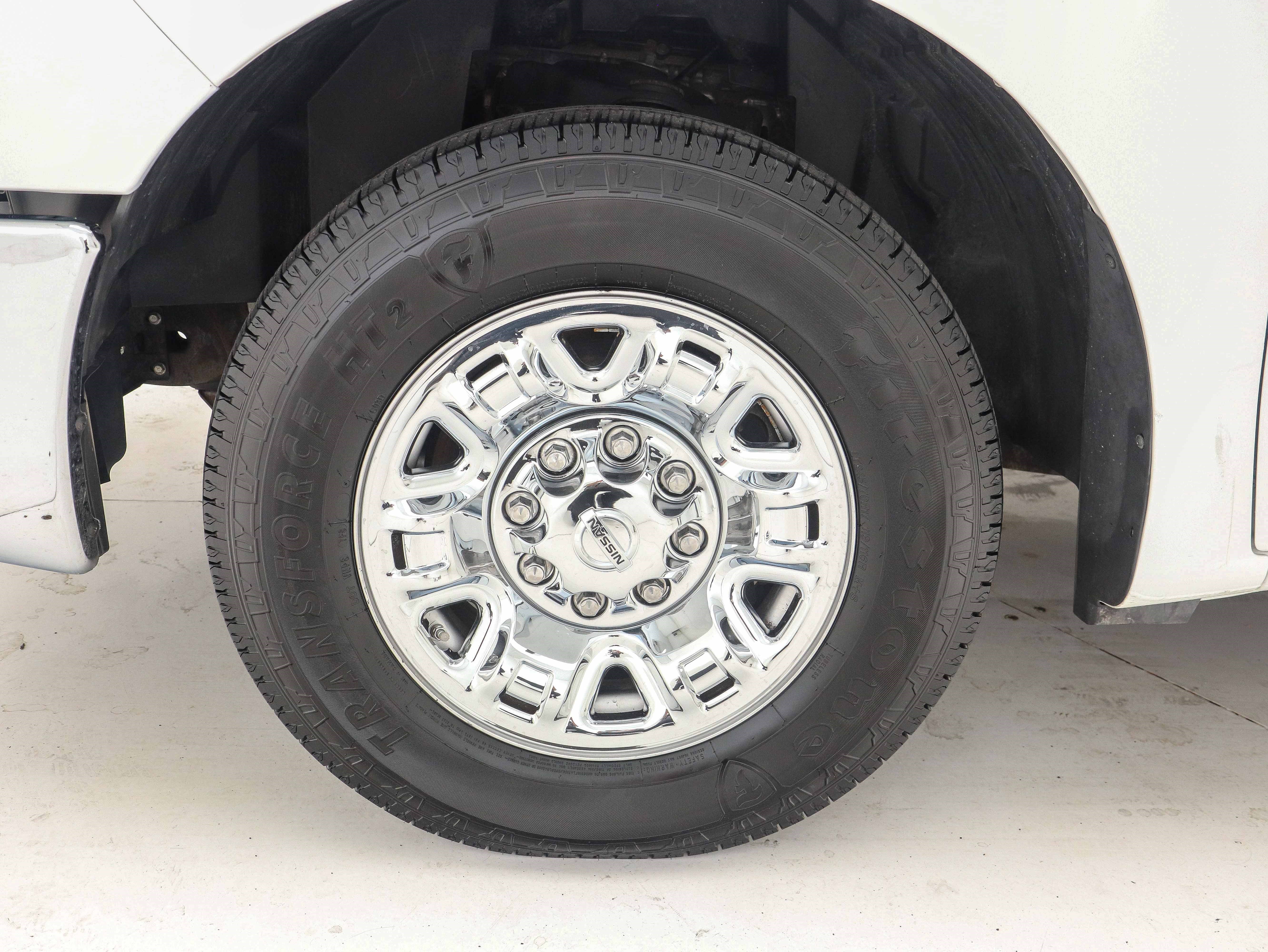 Used 2016 Nissan NV 3500 SL image 28