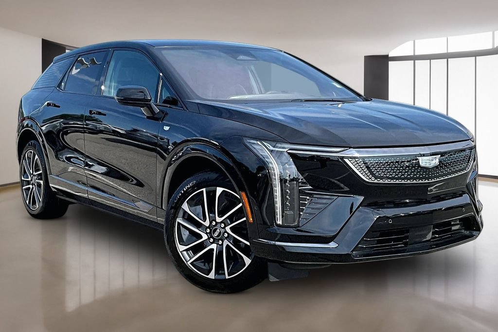 Certified 2025 Cadillac Optiq Sport 1 AWD/4WD image 11