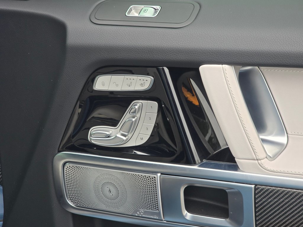 Used 2025 Mercedes-Benz G 63 AMG 4MATIC image 27