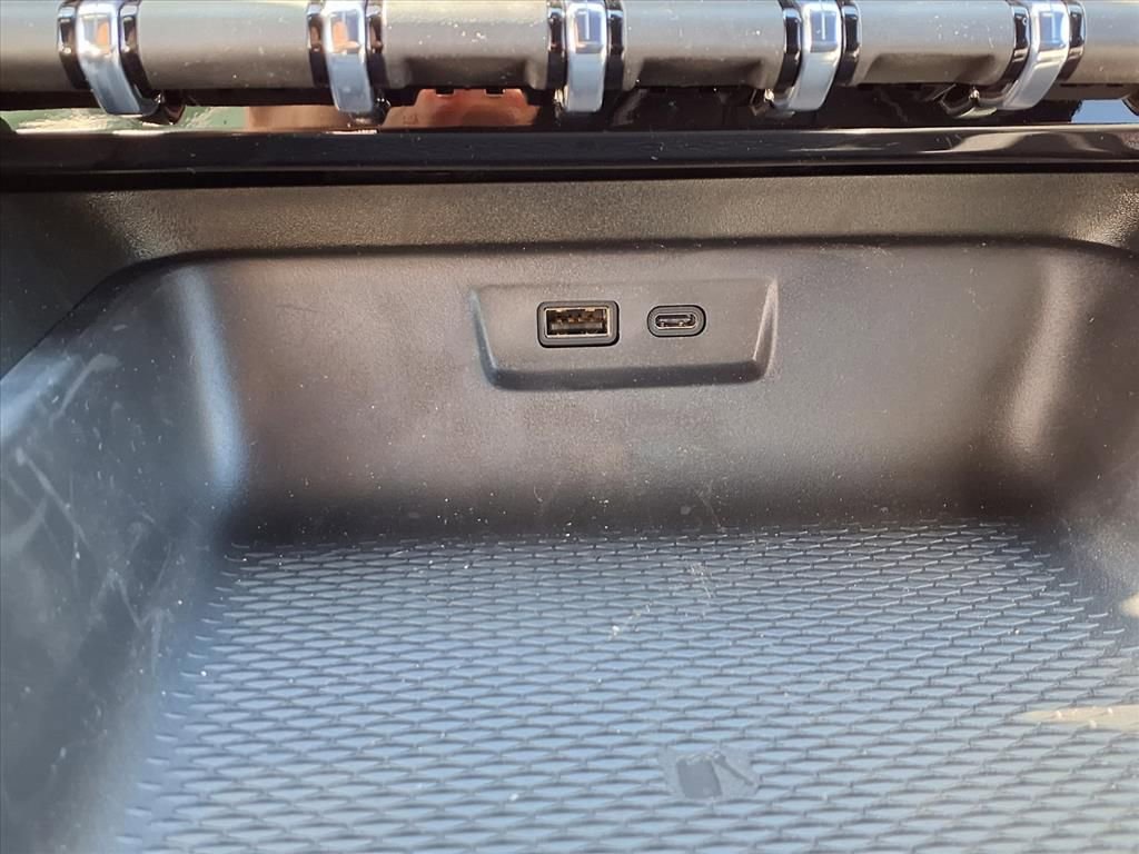 New 2026 GMC Terrain Elevation w/ Elevation Premium Package image 19