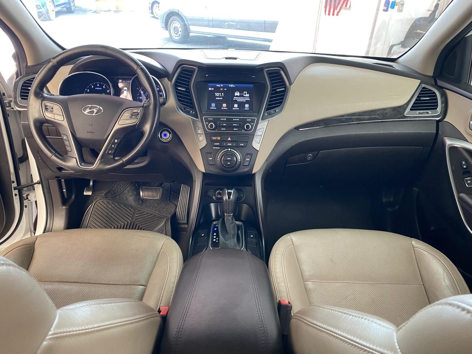Used 2017 Hyundai Santa Fe Sport AWD/4WD image 11