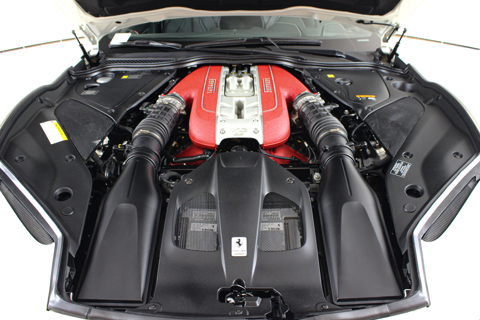 Used 2019 Ferrari 812 Superfast RWD image 55