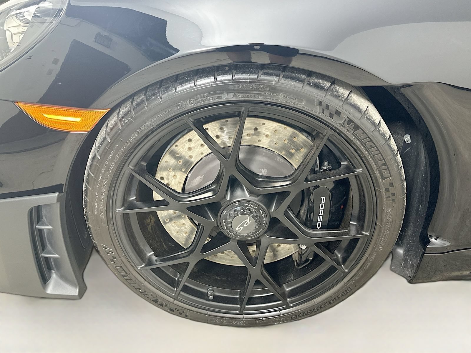 Used 2023 Porsche 718 Cayman GT4 RS RWD image 43