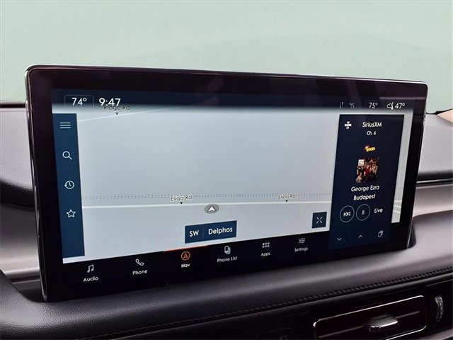 Used 2023 Lincoln Nautilus Reserve image 23