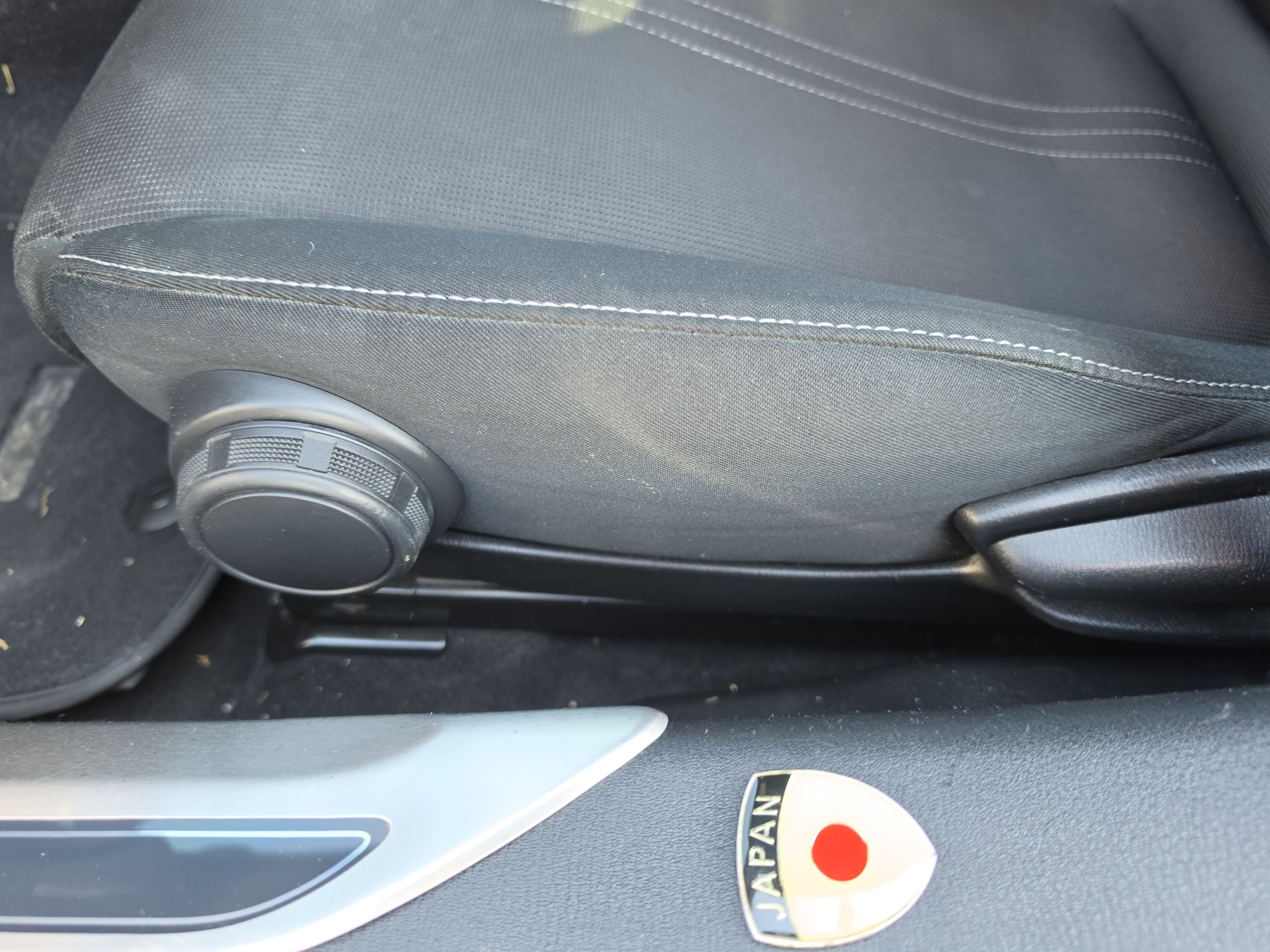 Used 2021 MAZDA MX-5 Miata RF Club w/ Interior Package (MT) image 6