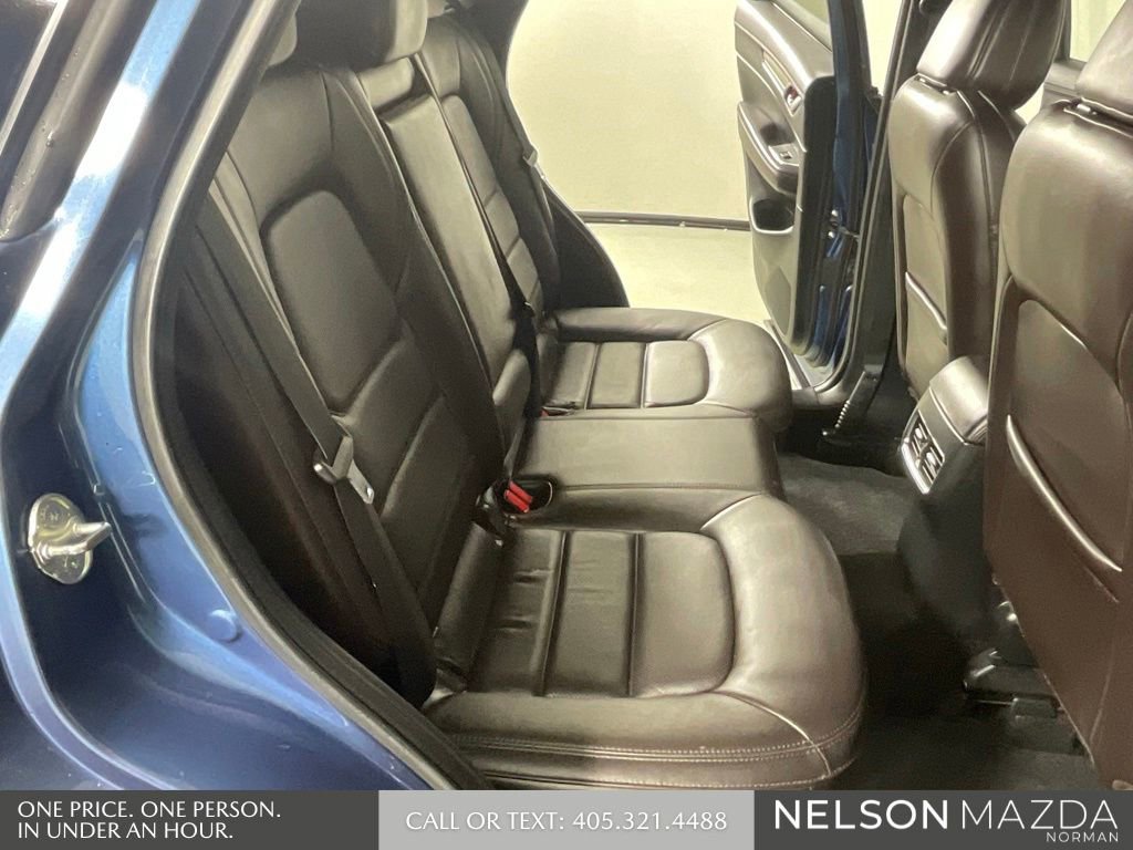 Used 2019 MAZDA CX-5 Signature AWD/4WD image 30