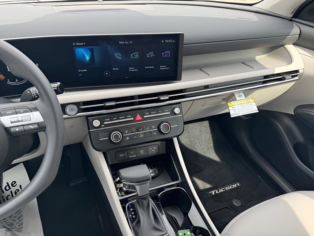 Certified 2025 Hyundai Tucson SE image 25