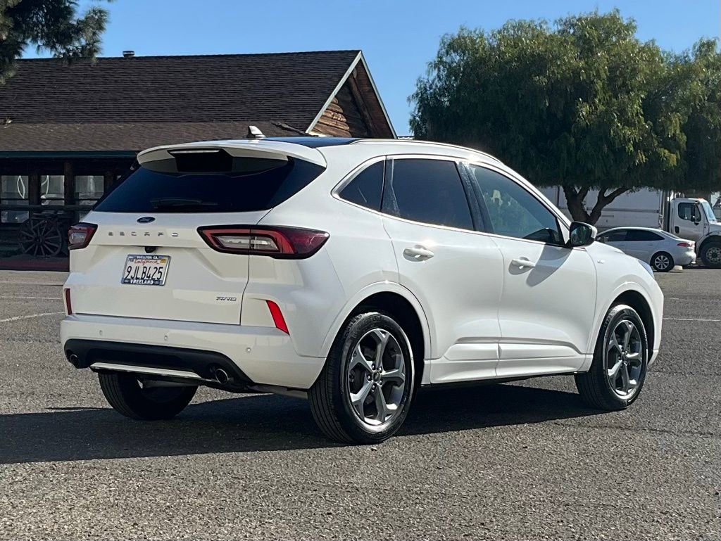 Used 2024 Ford Escape ST-Line Select w/ Tech Pack #1 image 6