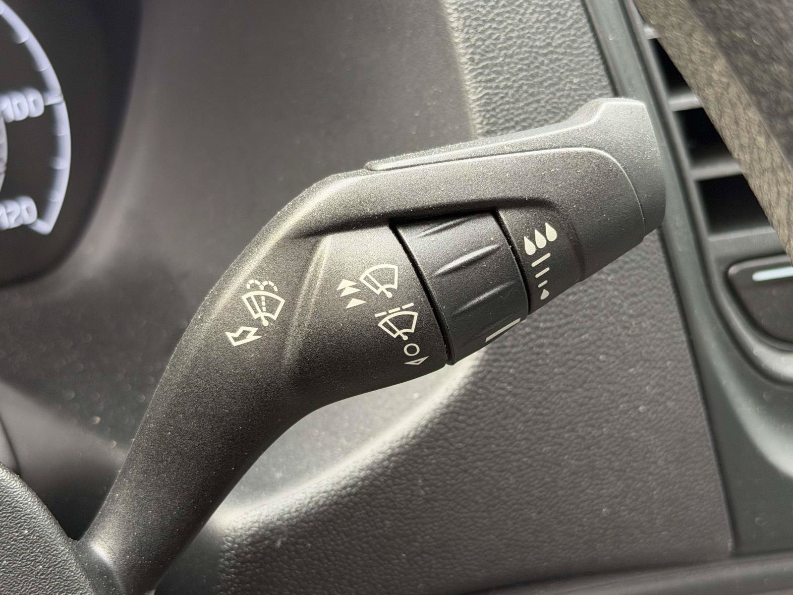 Used 2024 Ford Transit 350 Low Roof RWD image 15
