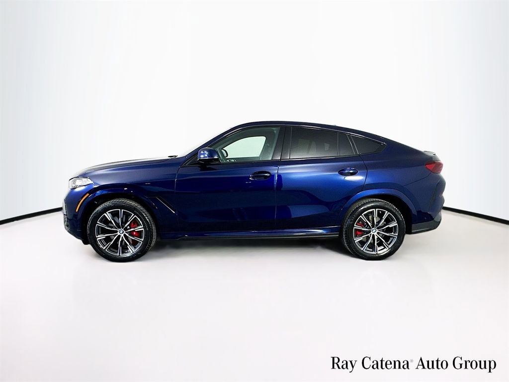 Used 2026 BMW X6 xDrive40i w/ Climate Comfort Package image 4