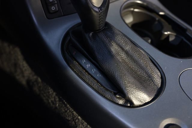 Used 2006 Chevrolet Corvette Coupe w/ Preferred Equipment Group image 37