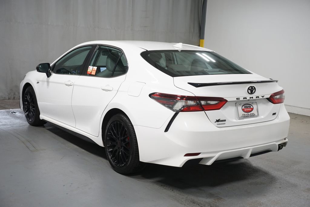 Certified 2022 Toyota Camry SE FWD image 6