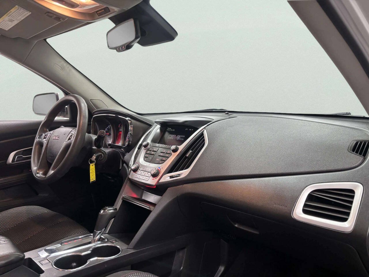 Used 2017 GMC Terrain SLE FWD image 20
