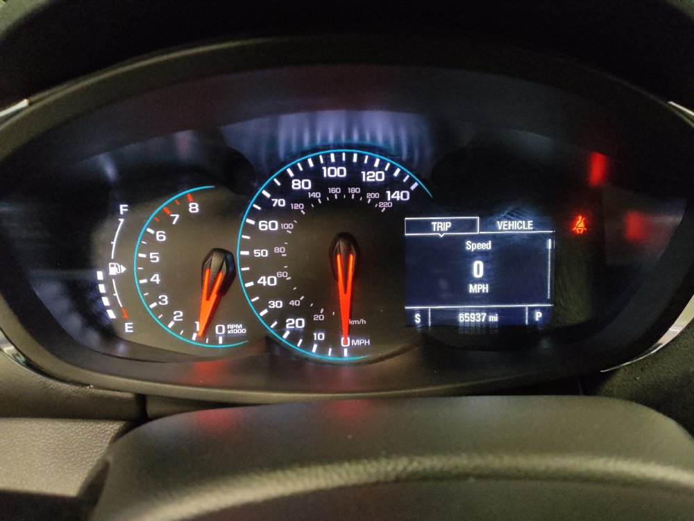 Used 2021 Chevrolet Trax LT w/ Driver Confidence Package FWD image 23