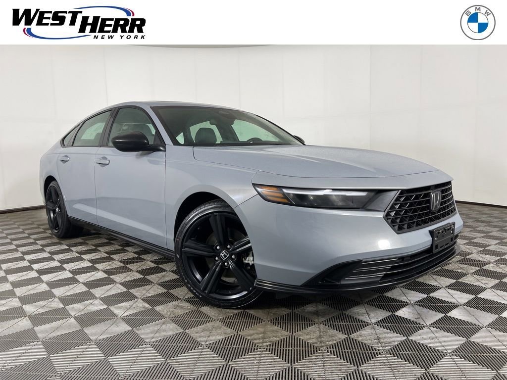 Used 2024 Honda Accord Sport image 1