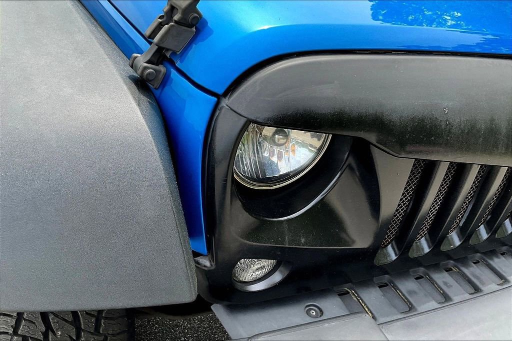 Used 2015 Jeep Wrangler Unlimited Sport w/ Quick Order Package 24S image 32