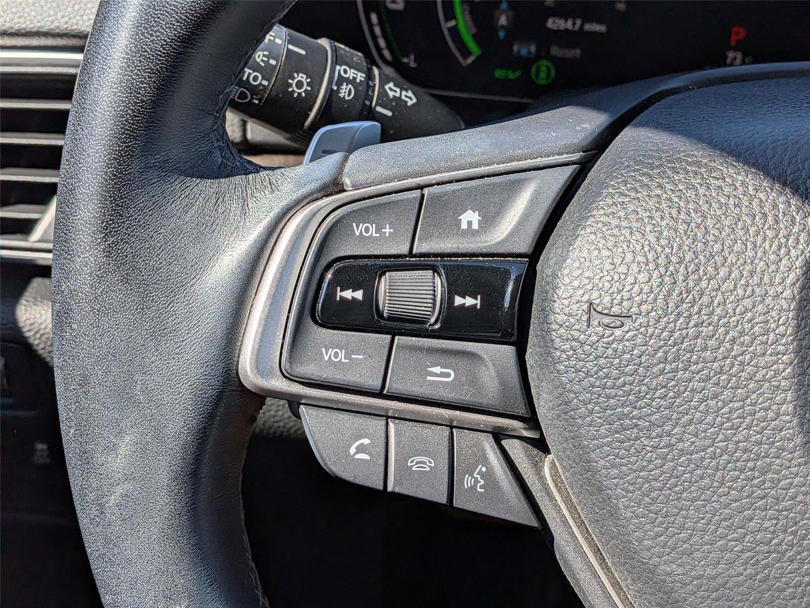 Used 2022 Honda Accord EX-L image 18
