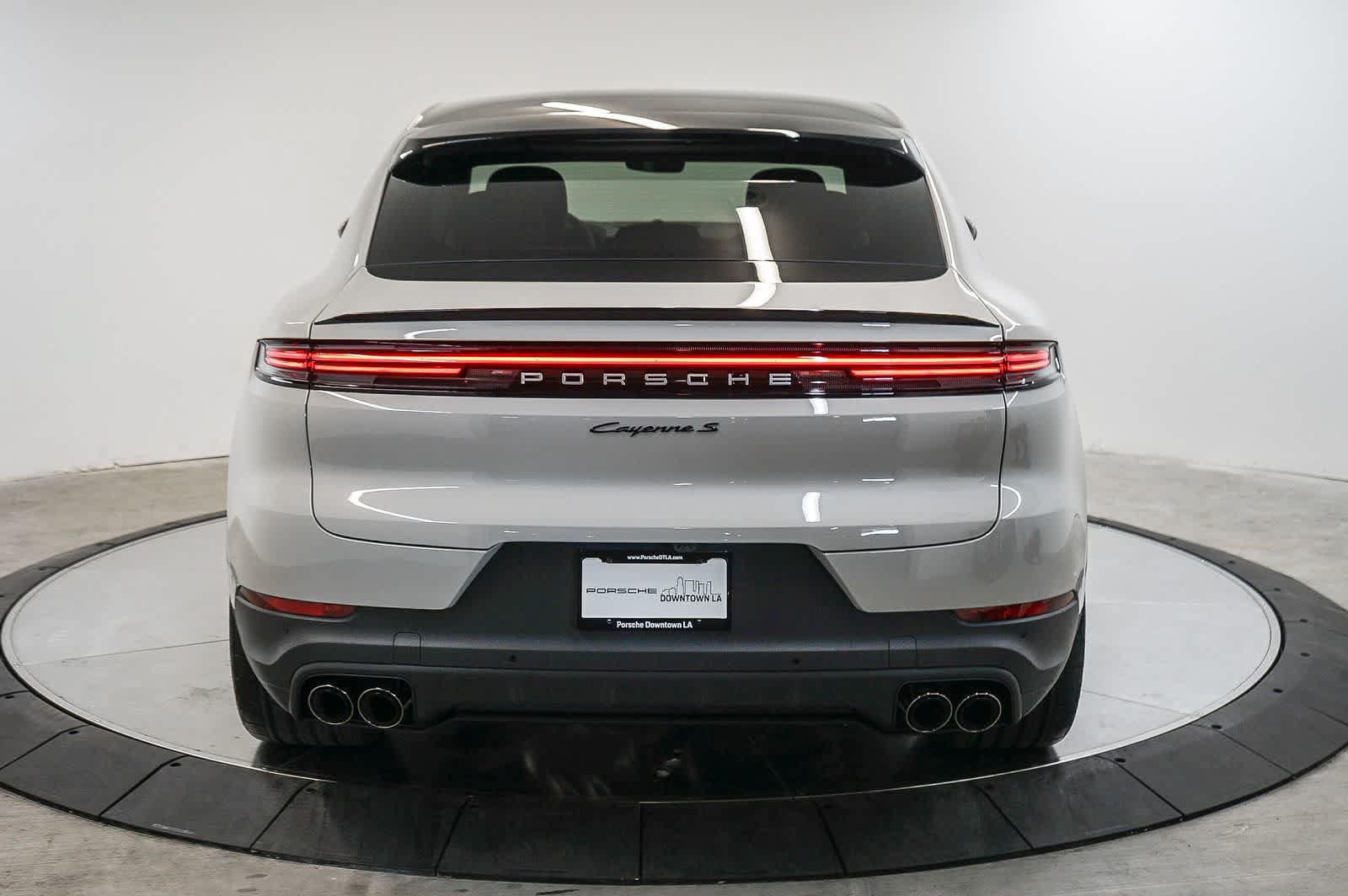 New 2026 Porsche Cayenne S AWD/4WD image 10