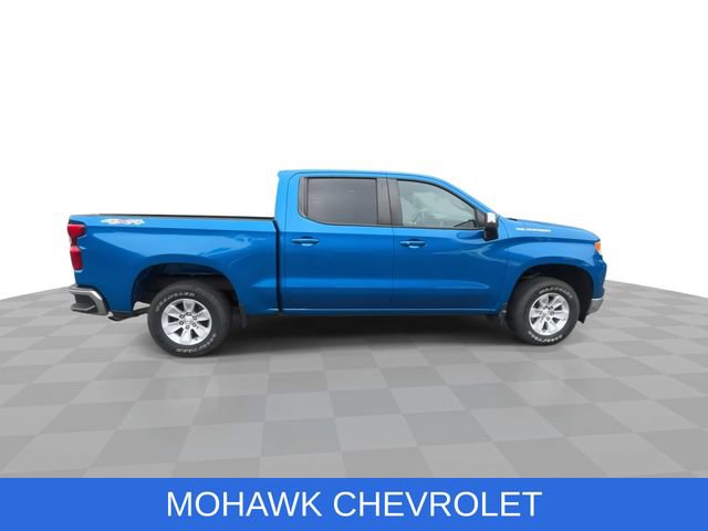 Used 2023 Chevrolet Silverado 1500 LT AWD/4WD image 9