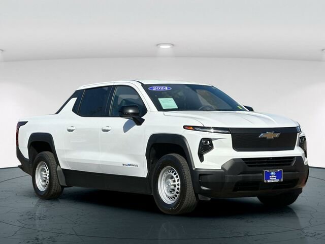 Used 2024 Chevrolet Silverado EV W/T AWD/4WD image 8