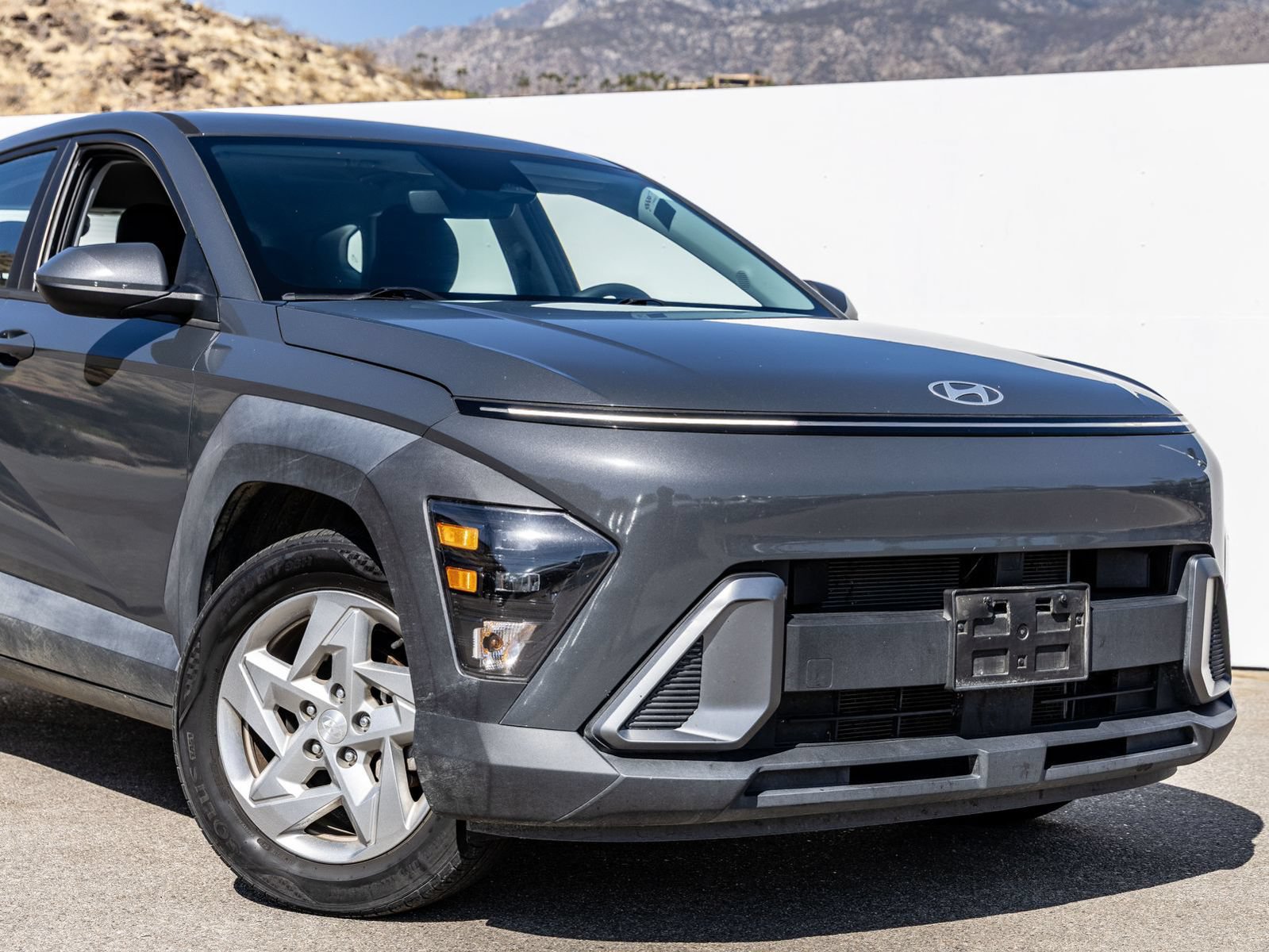 Used 2024 Hyundai Kona SE FWD image 4